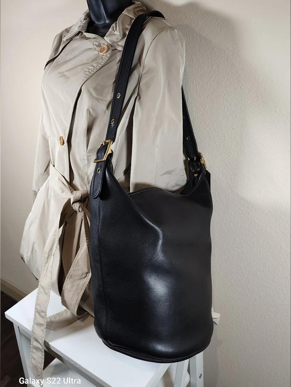 Vintage Coach Navy Duffle Sac #9085